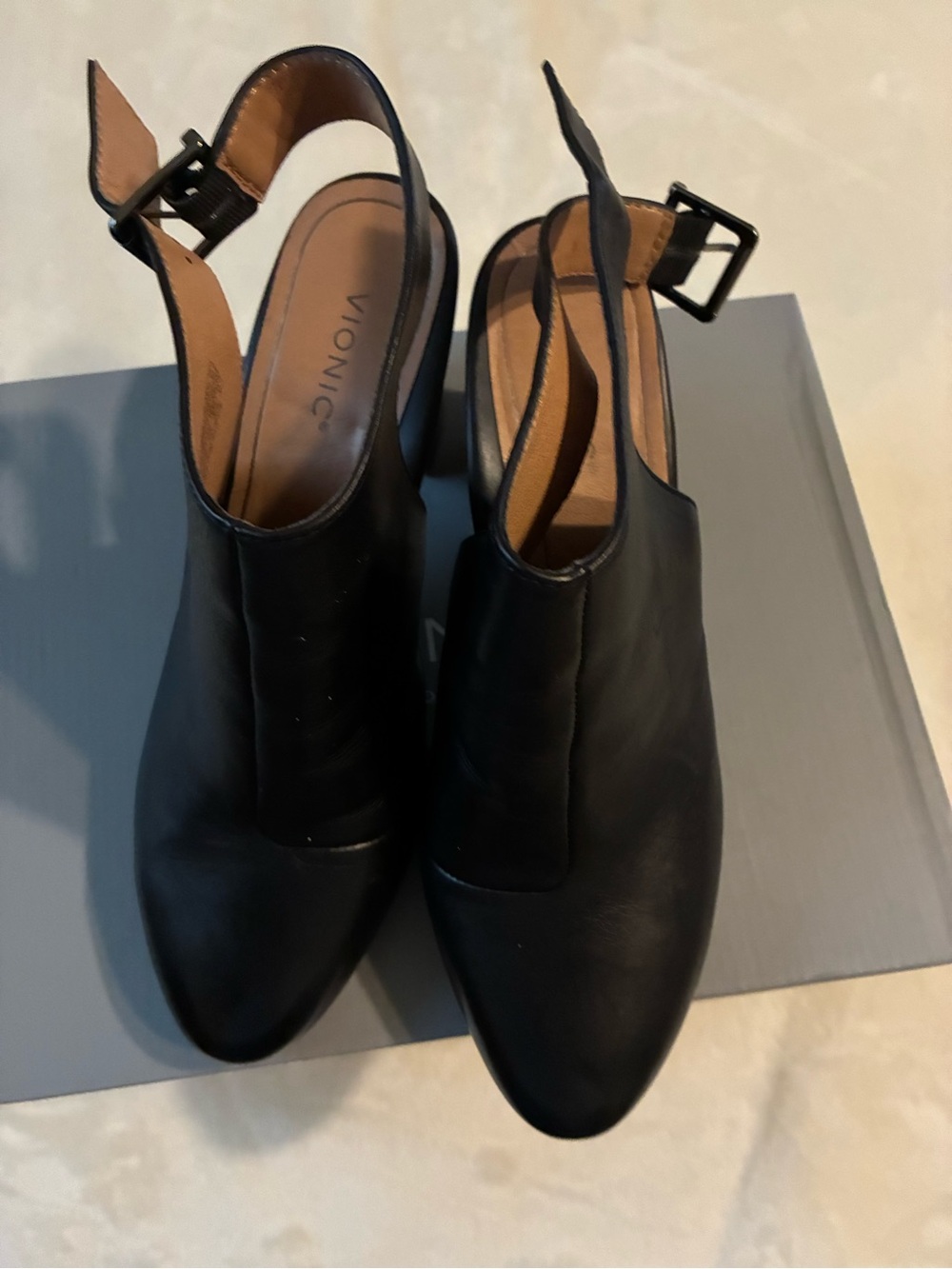 Vionic Black Perk Lacy Womens Sling Back Shoes Size 10W new in box